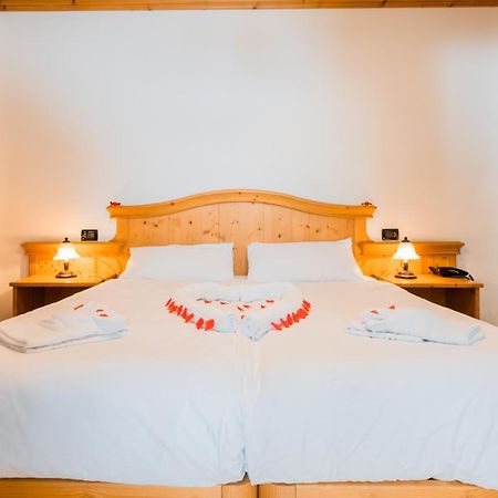 Hotel Dolomiti Di De Martin D Oscar Comèlico Superiore Dış mekan fotoğraf