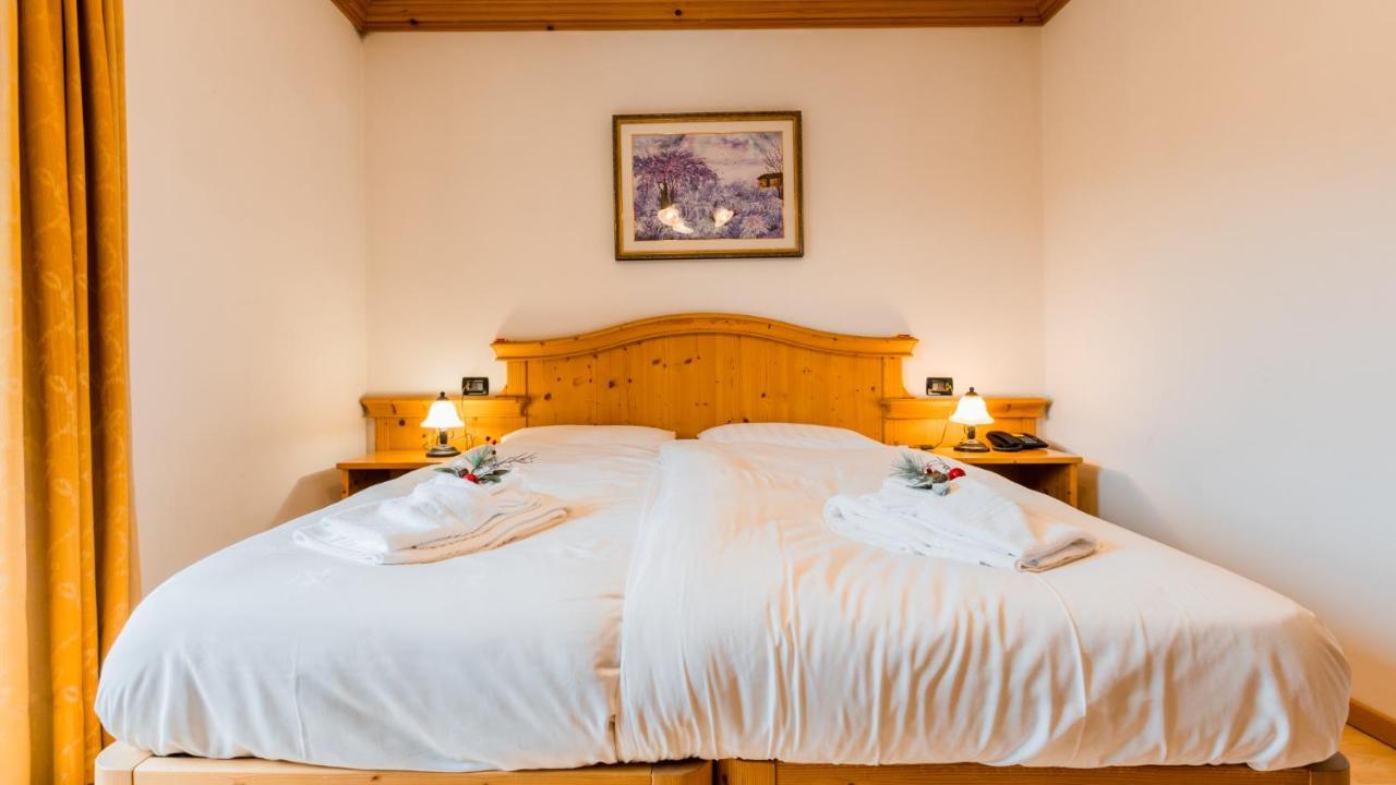Hotel Dolomiti Di De Martin D Oscar Comèlico Superiore Dış mekan fotoğraf